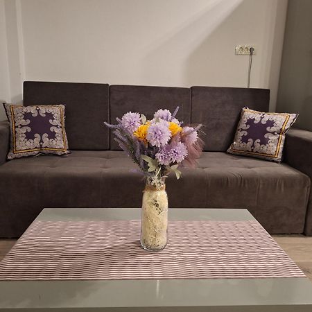 Mira Residence Apart & Penthouse Navodari Bagian luar foto