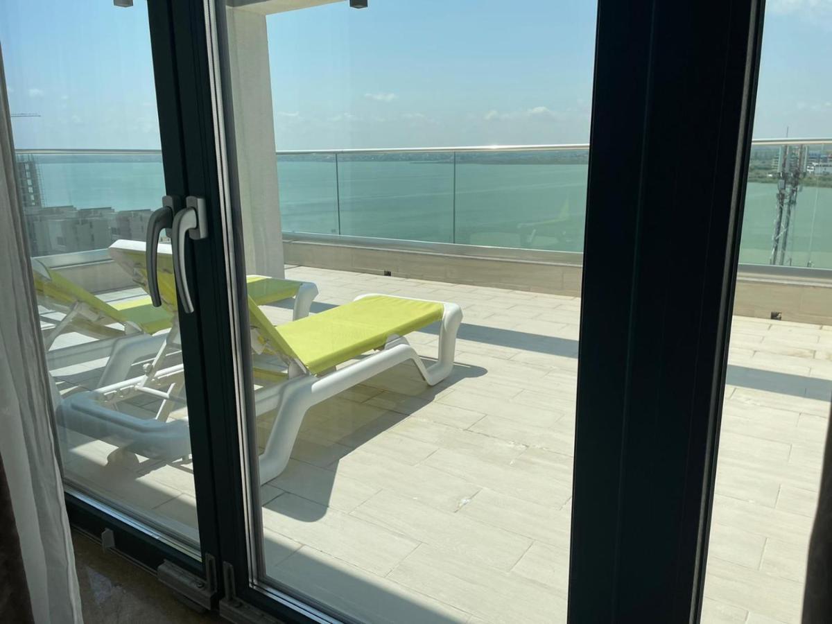 Mira Residence Apart & Penthouse Navodari Bagian luar foto