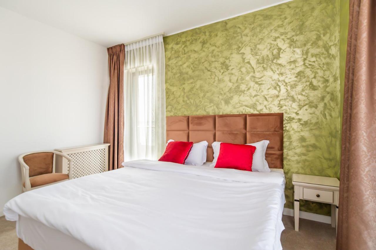 Mira Residence Apart & Penthouse Navodari Bagian luar foto