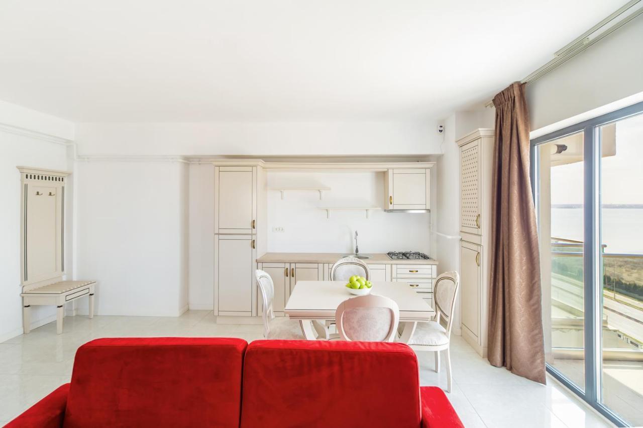 Mira Residence Apart & Penthouse Navodari Bagian luar foto