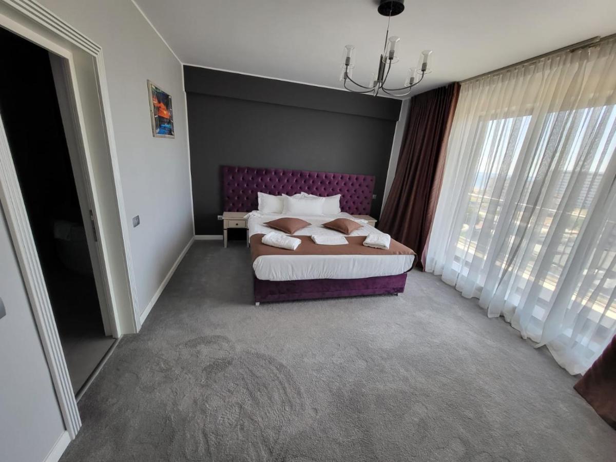 Mira Residence Apart & Penthouse Navodari Bagian luar foto