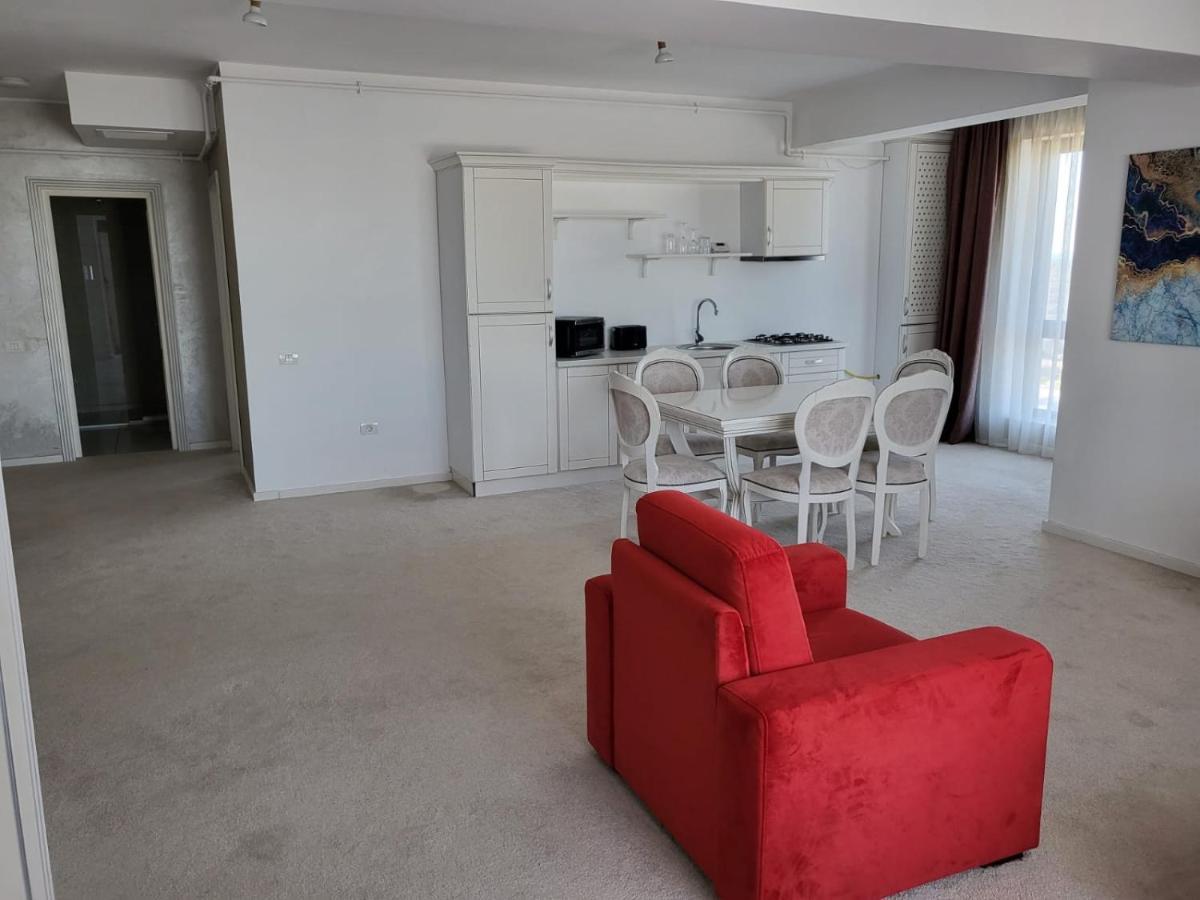 Mira Residence Apart & Penthouse Navodari Bagian luar foto