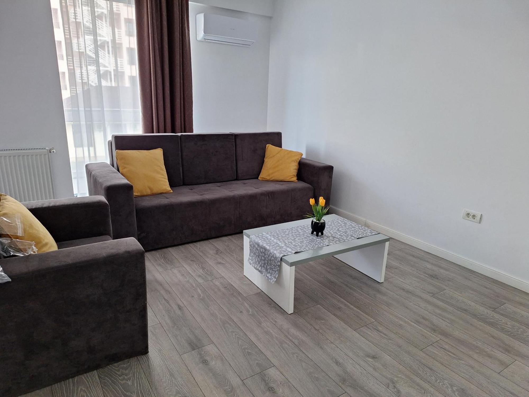 Mira Residence Apart & Penthouse Navodari Bagian luar foto